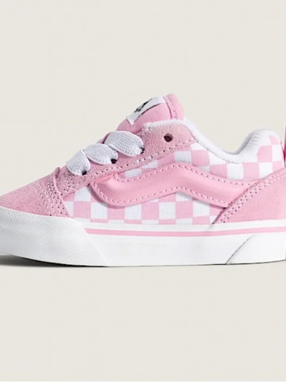 Vans lace any